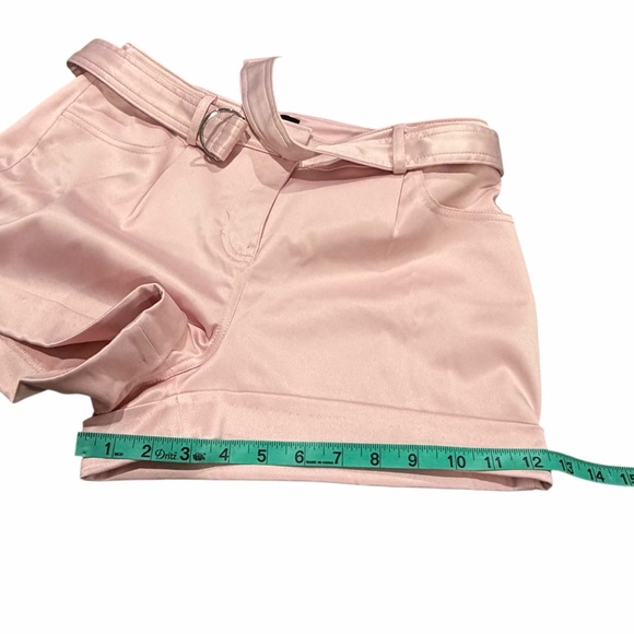Express Light Pink Belted Satin Dress Shorts - Size 6 - Picture 12 of 13